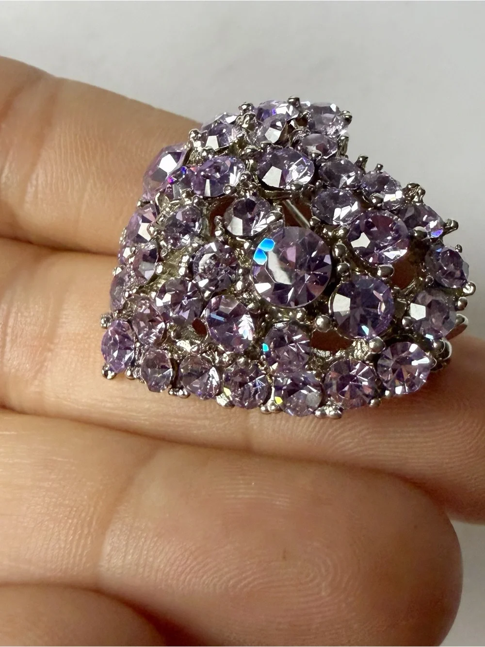 Lavender Light Purple Heart Rhinestone Crystal Brooch Pin